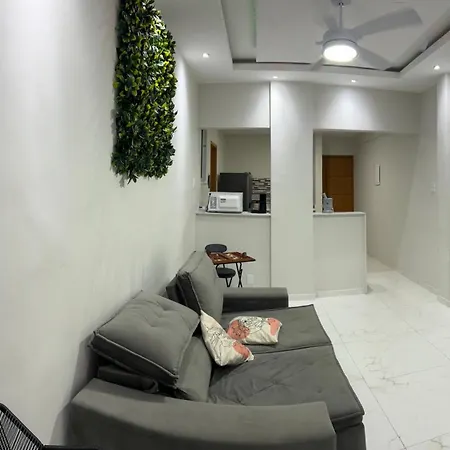 Apartamento espaçoso de 1 quarto em Copacabana-2