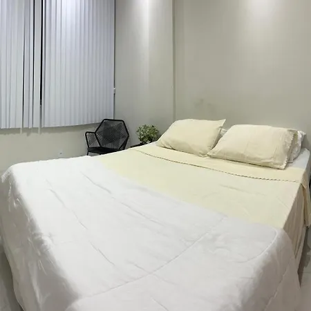 Apartamento espaçoso de 1 quarto em Copacabana-3